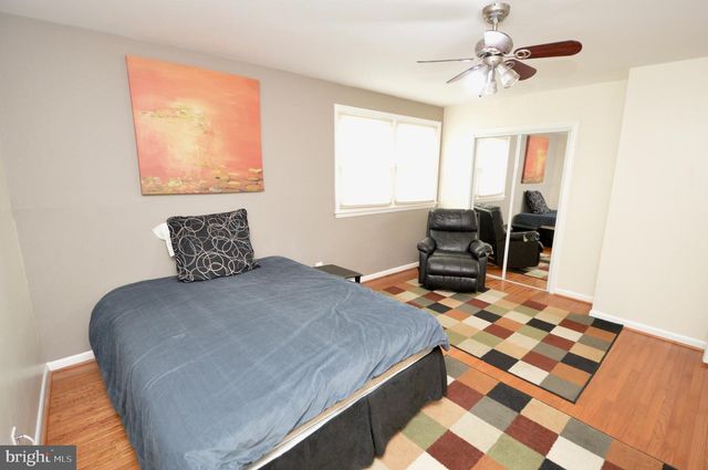 200 CHARLANN CIR, Cherry Hill, NJ 08003