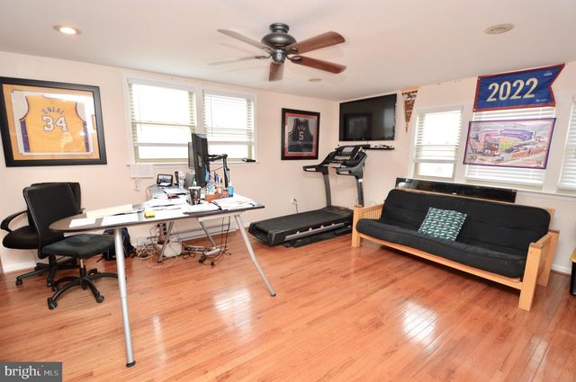 200 CHARLANN CIR, Cherry Hill, NJ 08003