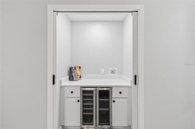 1510 N BEACH STREET, Ormond Beach, FL 32174