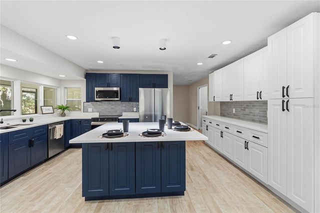 1510 N BEACH STREET, Ormond Beach, FL 32174