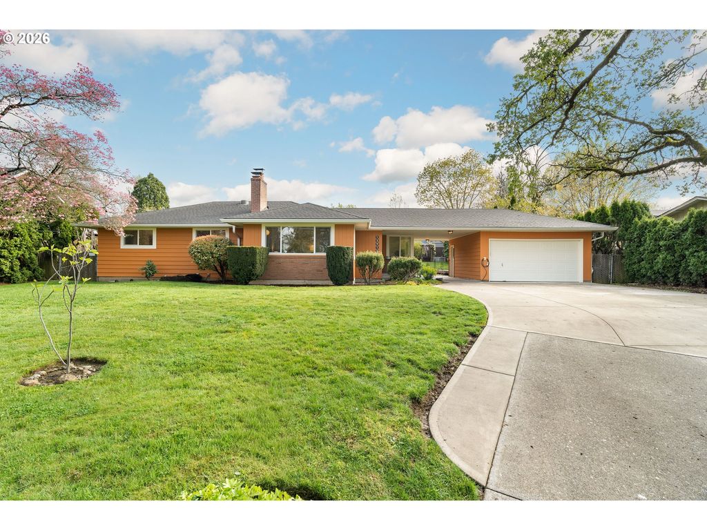 15910 Se OATFIELD Rd, Milwaukie, OR 97267