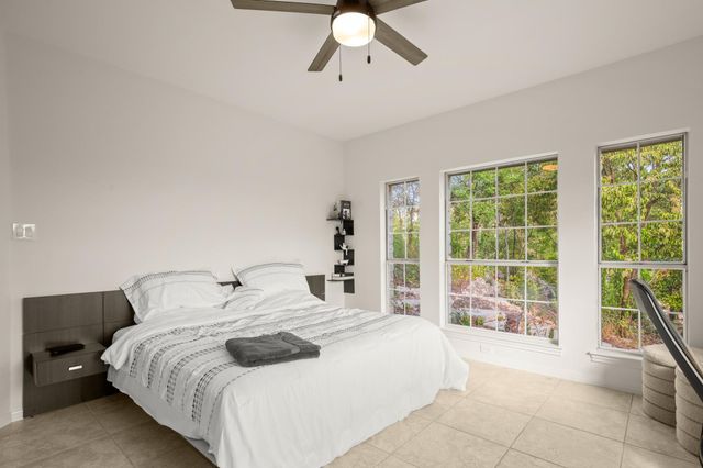 7209 Foxtree CV, Austin, TX 78750