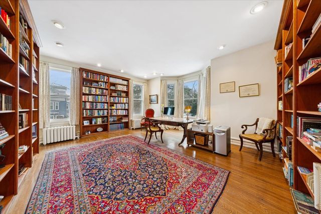 1235 Ridge Avenue, Evanston, IL 60202