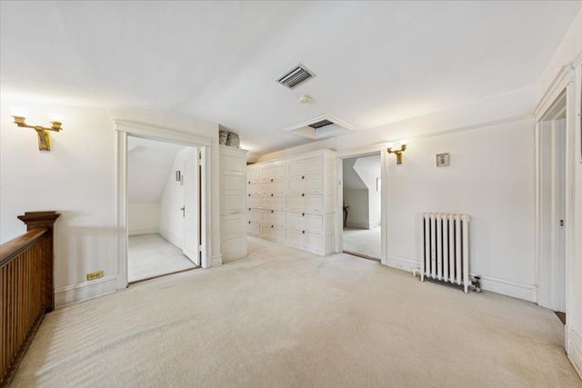 1235 Ridge Avenue, Evanston, IL 60202