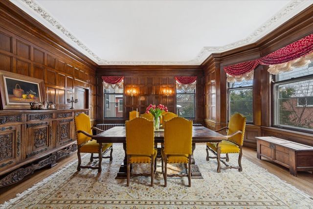 1235 Ridge Avenue, Evanston, IL 60202