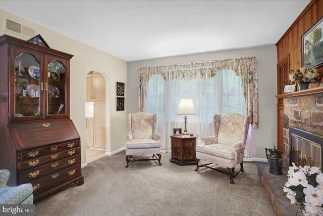 770 ALMSHOUSE RD, Doylestown, PA 18901
