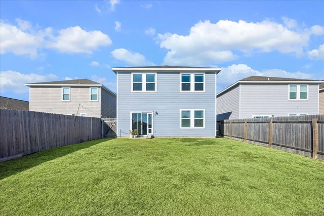 114 Gemsbok RD, Hutto, TX 78634