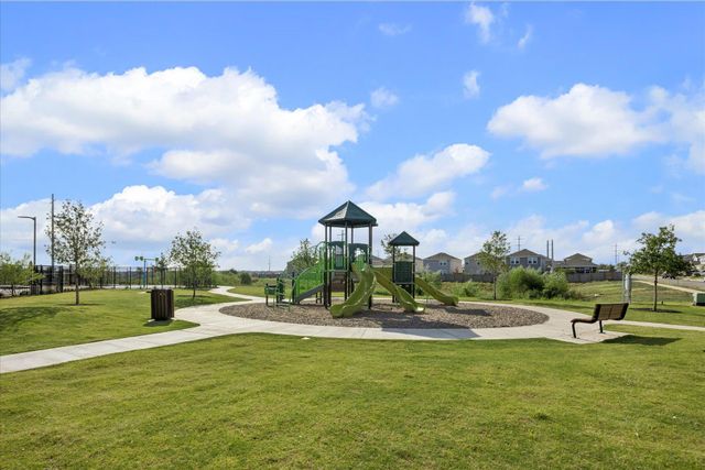 114 Gemsbok RD, Hutto, TX 78634