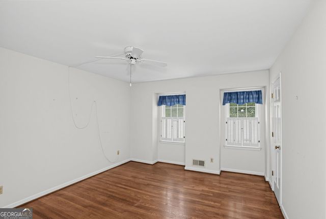110 Jade Cove Circle, Roswell, GA 30075