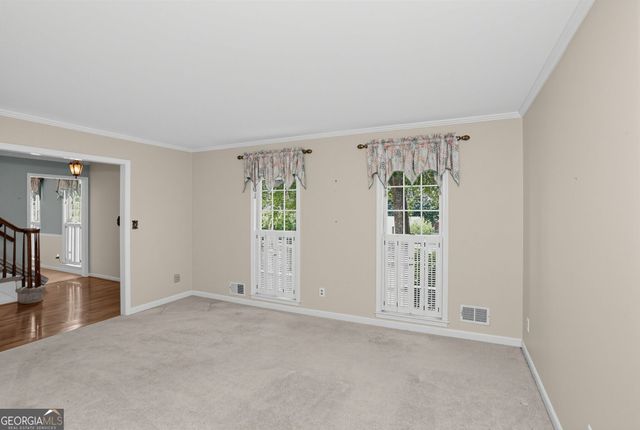 110 Jade Cove Circle, Roswell, GA 30075