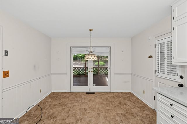 110 Jade Cove Circle, Roswell, GA 30075