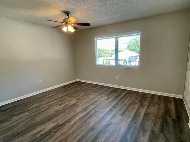 201 E College Boulevard 46, Niceville, FL 32578