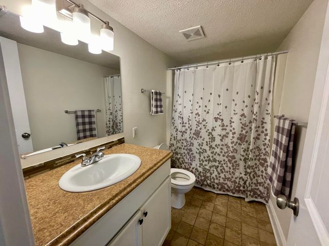 201 E College Boulevard 46, Niceville, FL 32578