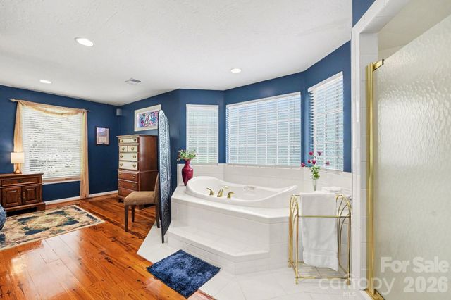140 Eastwood Drive, Statesville, NC 28625