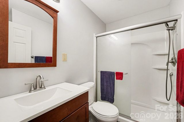 140 Eastwood Drive, Statesville, NC 28625