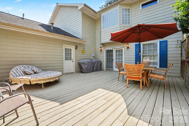 140 Eastwood Drive, Statesville, NC 28625