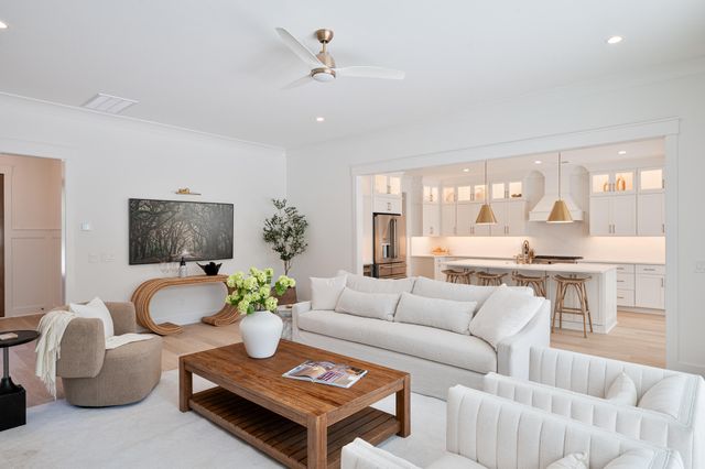 149 Ponderosa Road, Summerville, SC 29483