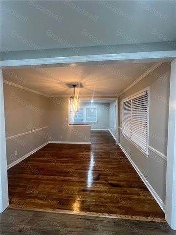 955 Byron SW Drive, Atlanta, GA 30310