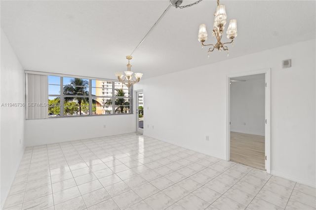 1351 NE Miami Gardens Dr 301E, Miami, FL 33179