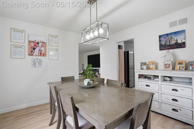 47129 Dunsany Road, Northville, MI 48167
