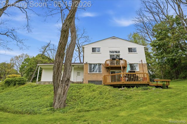 47129 Dunsany Road, Northville, MI 48167