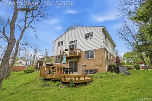 47129 Dunsany Road, Northville, MI 48167