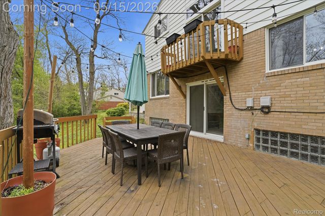 47129 Dunsany Road, Northville, MI 48167
