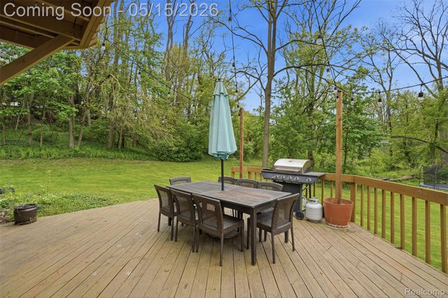 47129 Dunsany Road, Northville, MI 48167