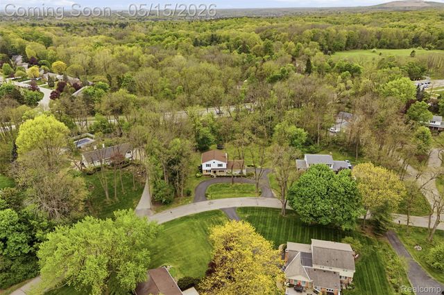 47129 Dunsany Road, Northville, MI 48167