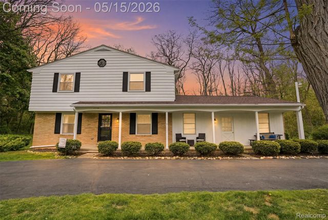 47129 Dunsany Road, Northville, MI 48167