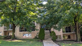 4407 Pershing Avenue 1S, Downers Grove, IL 60515
