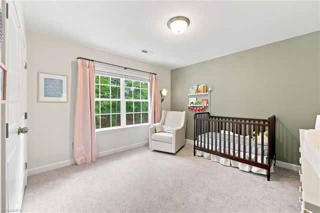 219 Hawks Nest Circle, Clemmons, NC 27012
