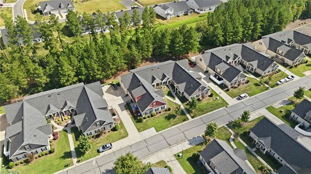 219 Hawks Nest Circle, Clemmons, NC 27012