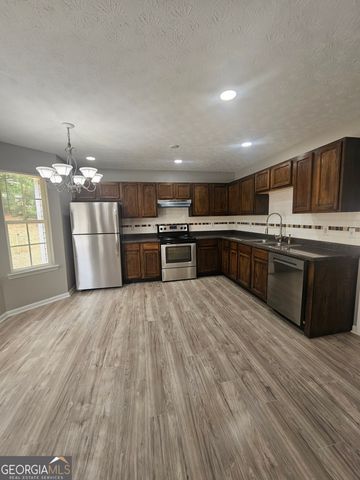 7 Chelsea Lane, Grantville, GA 30220