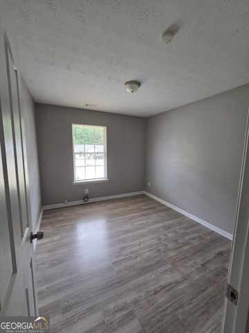 7 Chelsea Lane, Grantville, GA 30220