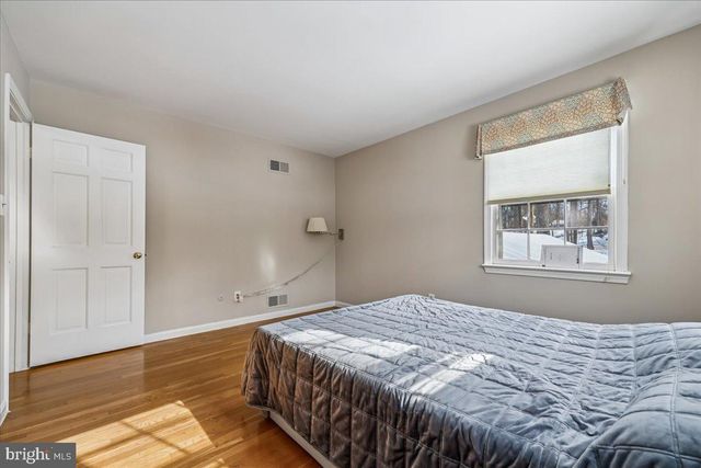 13120 BRANDON WAY RD, Gaithersburg, MD 20878