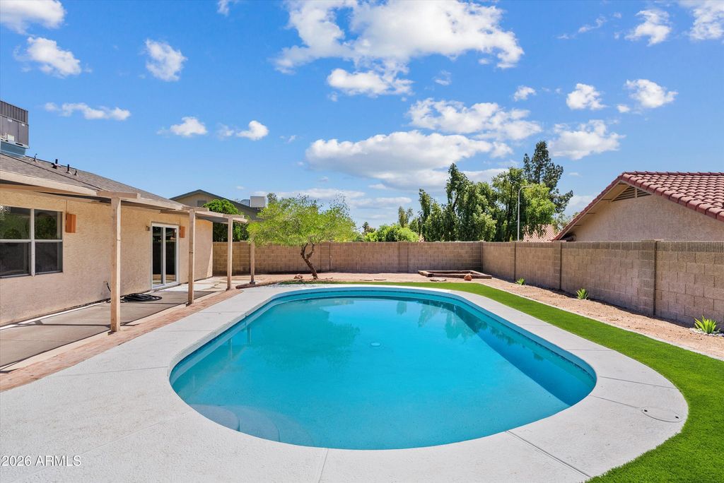 4131 E AHWATUKEE Drive, Phoenix, AZ 85044 — photo 2