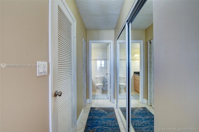 3800 S Ocean Dr 902, Hollywood, FL 33019