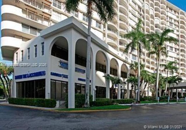 3800 S Ocean Dr 902, Hollywood, FL 33019
