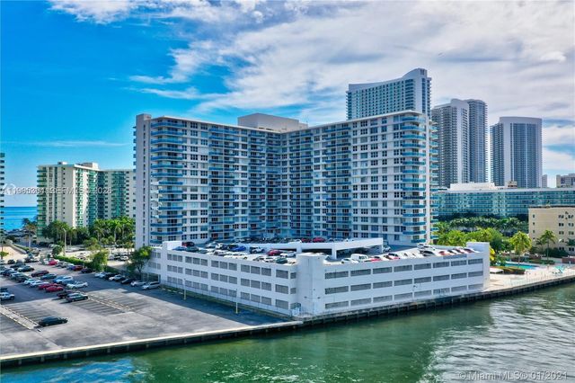 3800 S Ocean Dr 902, Hollywood, FL 33019