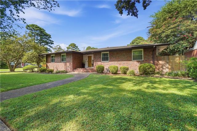 526 Butterworth ST, Norfolk, VA 23505
