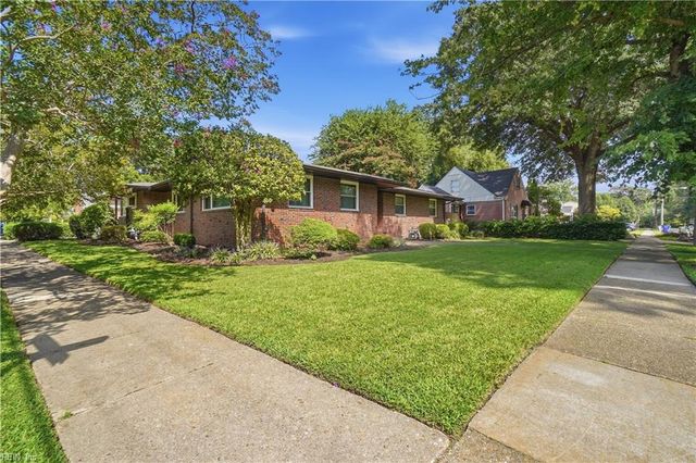 526 Butterworth ST, Norfolk, VA 23505
