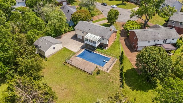 3308 Shakertown Ct, Antioch, TN 37013