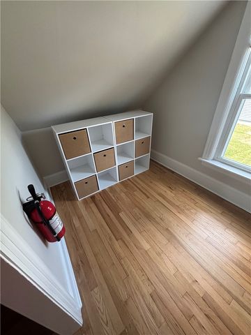 111 Cedar Avenue, Portsmouth, RI 02871