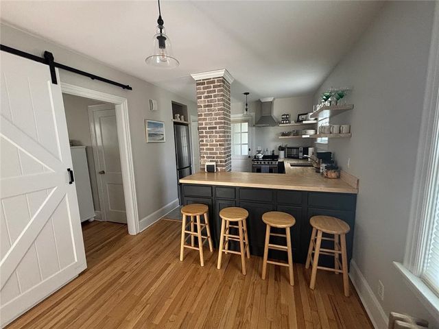 111 Cedar Avenue, Portsmouth, RI 02871