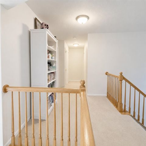 4953 S Ridgeside Circle, Ann Arbor, MI 48105