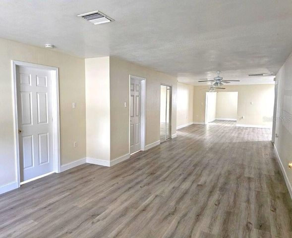 513 86TH AVENUE N, St Petersburg, FL 33702