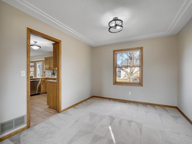 2910 Desoto Street, Little Canada, MN 55117