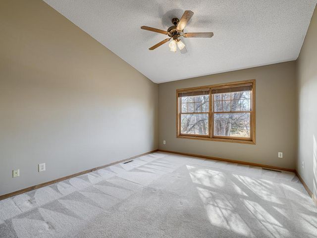 2910 Desoto Street, Little Canada, MN 55117