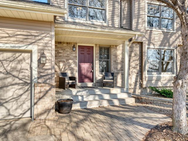 2910 Desoto Street, Little Canada, MN 55117